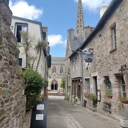 Le 1 St Yves Studios Tréguier 외부 사진